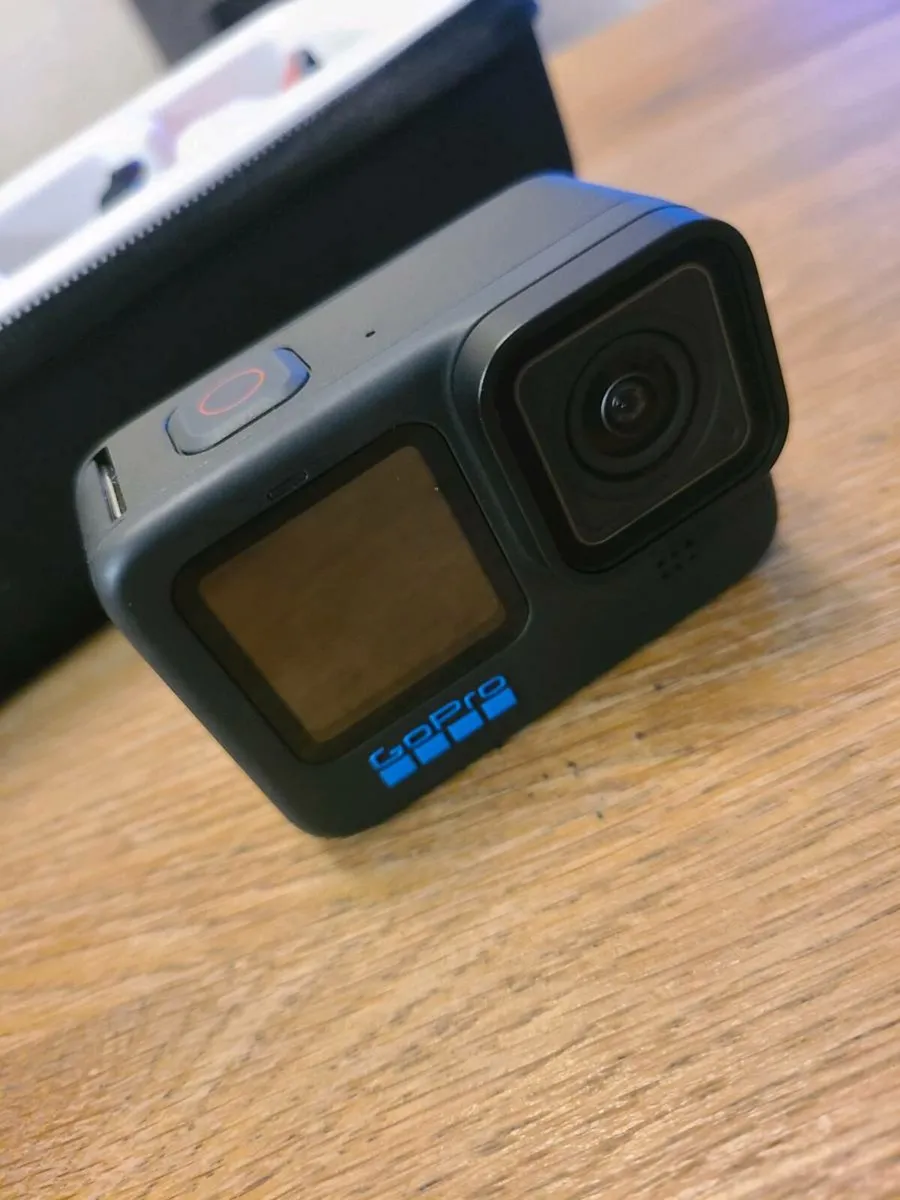 Go Pro Hero 11 - Image 1