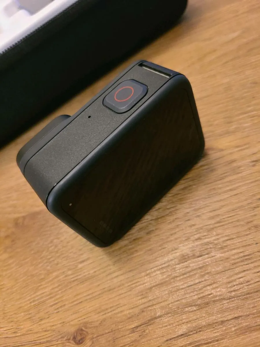 Go Pro Hero 11 - Image 2