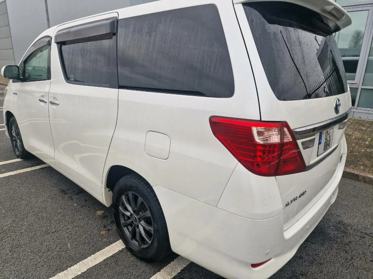 2012 Toyota Alphard hybrid 2.4L 115k km Warranty - Image 2