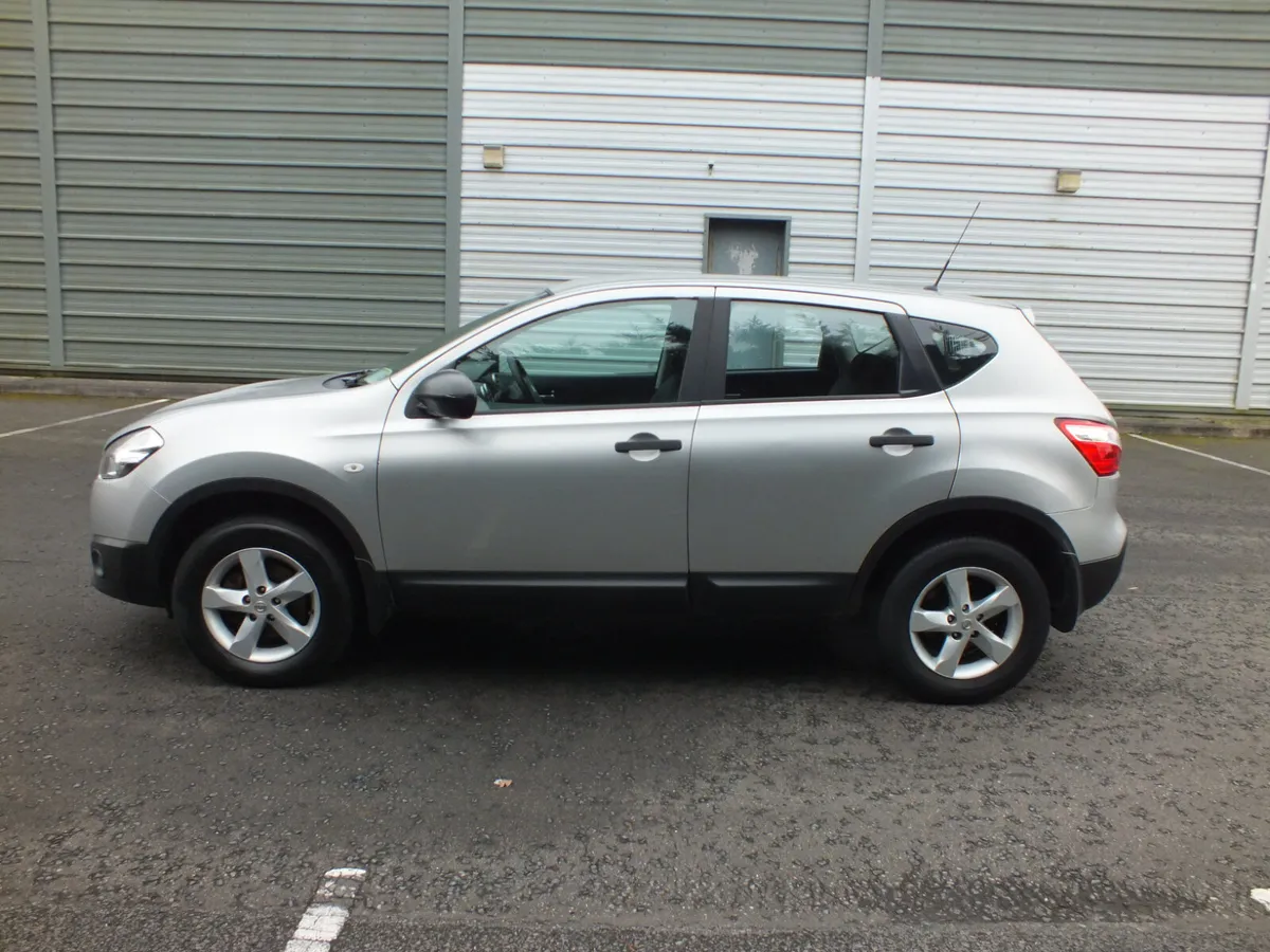 Nissan Qashqai 2011 - Image 4
