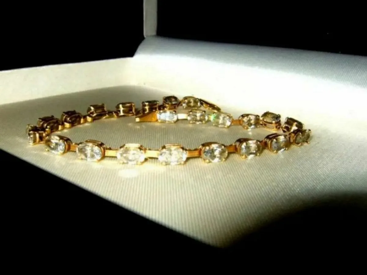 Vintage Hallmarked 14ct Gold Tennis Bracelet - Image 1