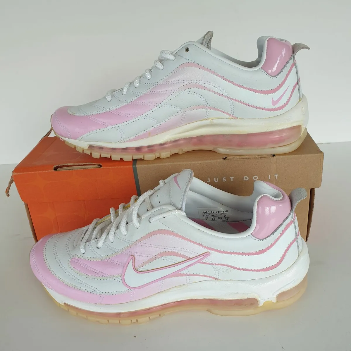 Nike Airmax Doro trainers size 6.5 - Image 3