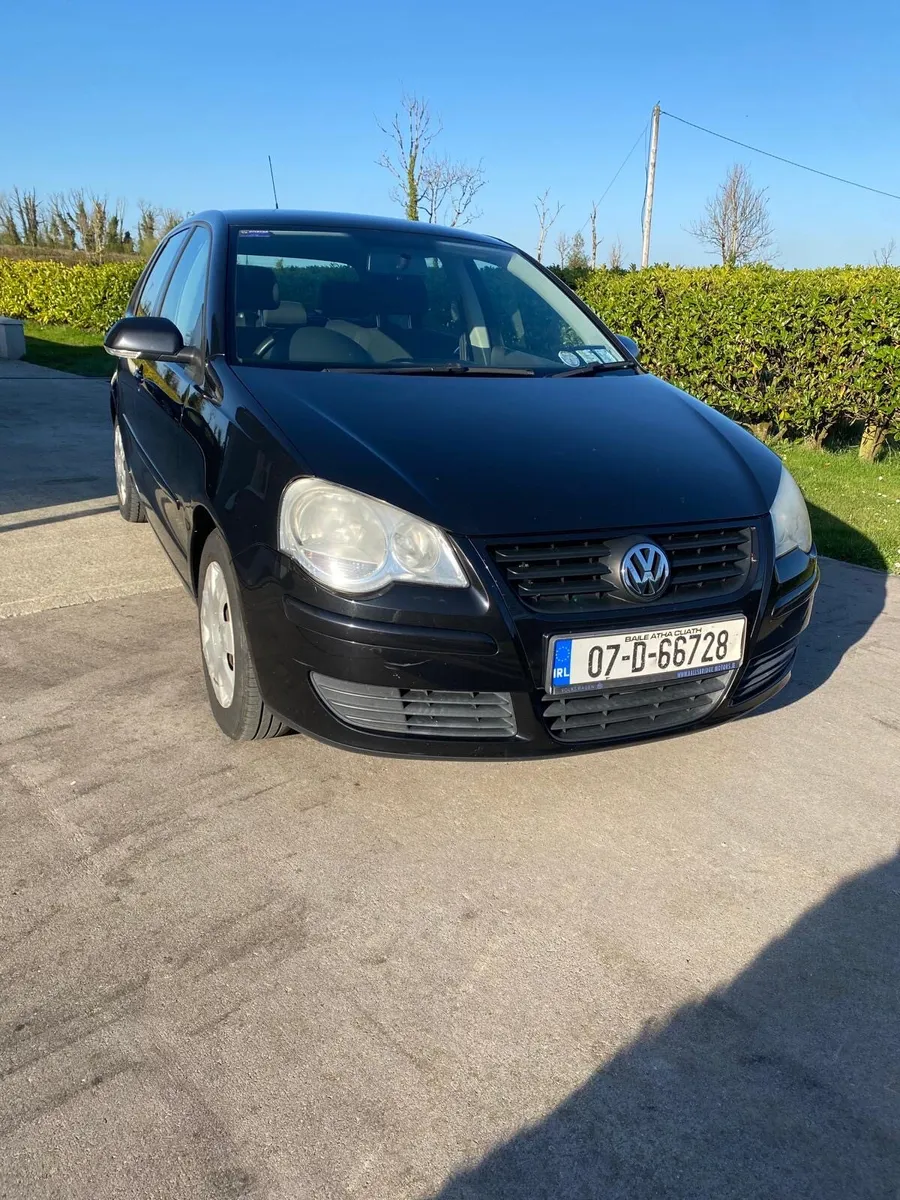 Volkswagen polo (read add) - Image 1
