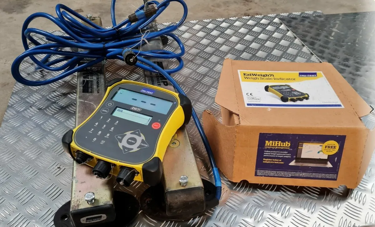 Tru Test EW7i monitor with MP800 bars - Image 1