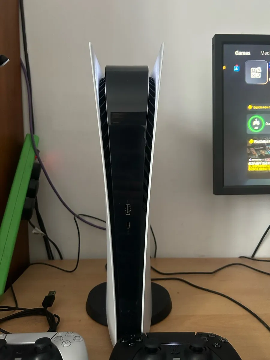 Ps5 Digital Edition 825gb - Image 3