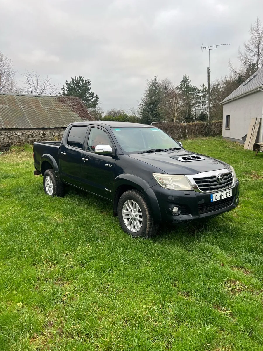 2013 Toyota Hilux 3.0L D4D Invincible - Image 1