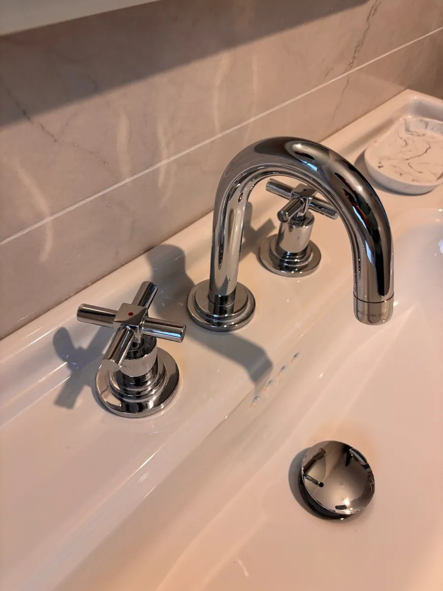 Bathroom vanity unit - Image 4