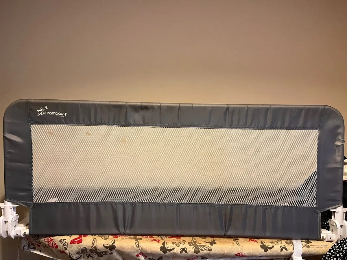 Free Dream baby bed rail / guard - Image 1