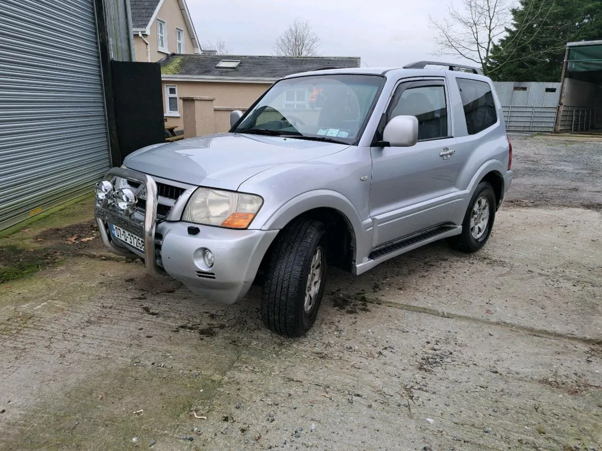 Mitsubishi Pajero 2.5 swb - Image 1
