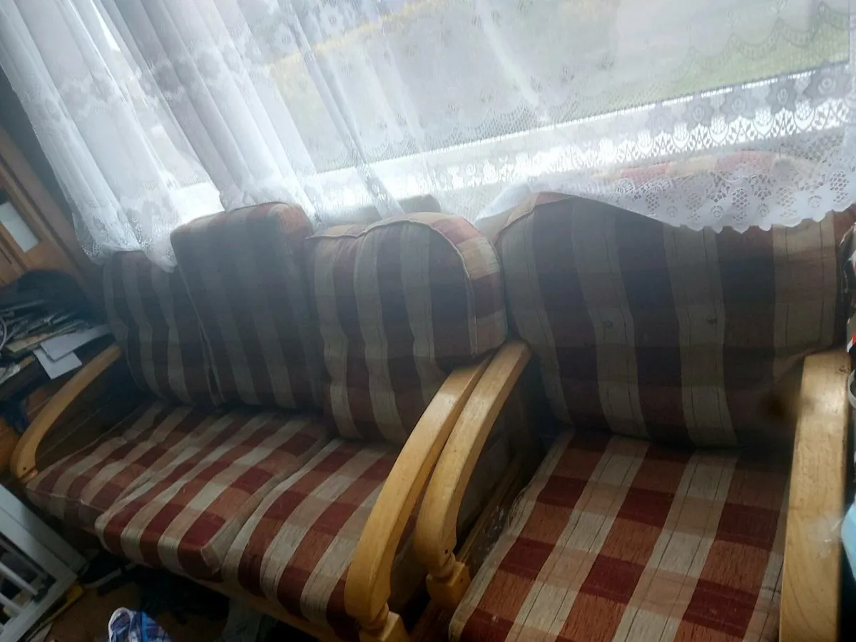 Free couch 3 + 1 seater - Image 1