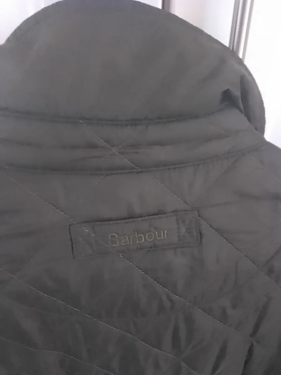 Barbour Chelsea quilted jacket L - Image 4