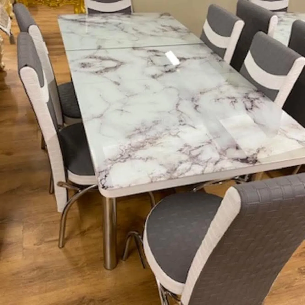 Extendable Kitchen Dining Table With 6 Chairs - Image 1