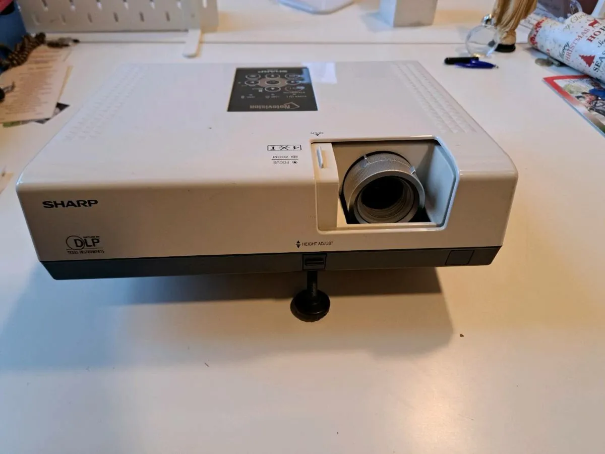 Sharp 2700 lumen projector - Image 1
