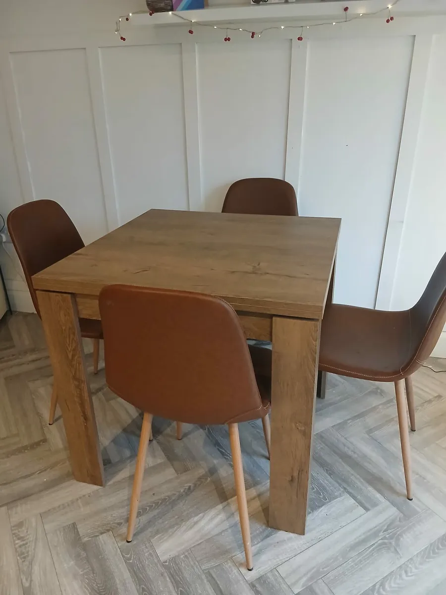 Extendable Dining table 80x80/160 wild dark oak - Image 2