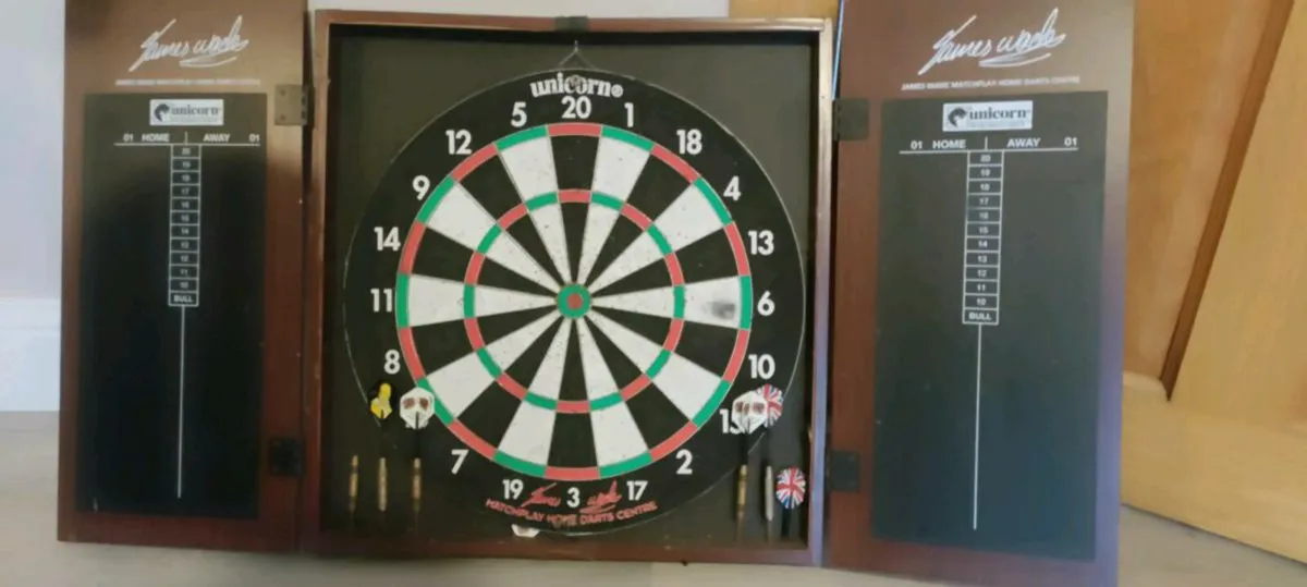 Dart Board and cabinet