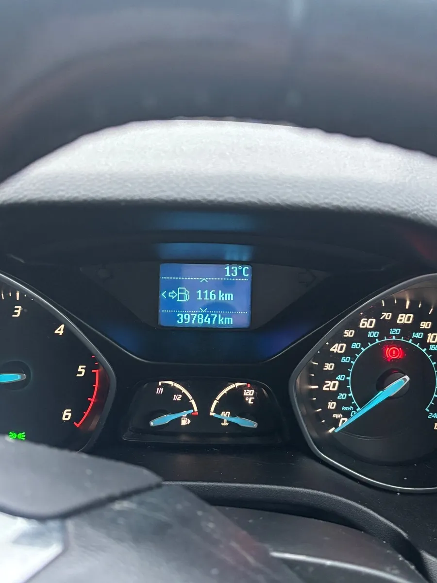 Ford Focus 2012 - Image 3