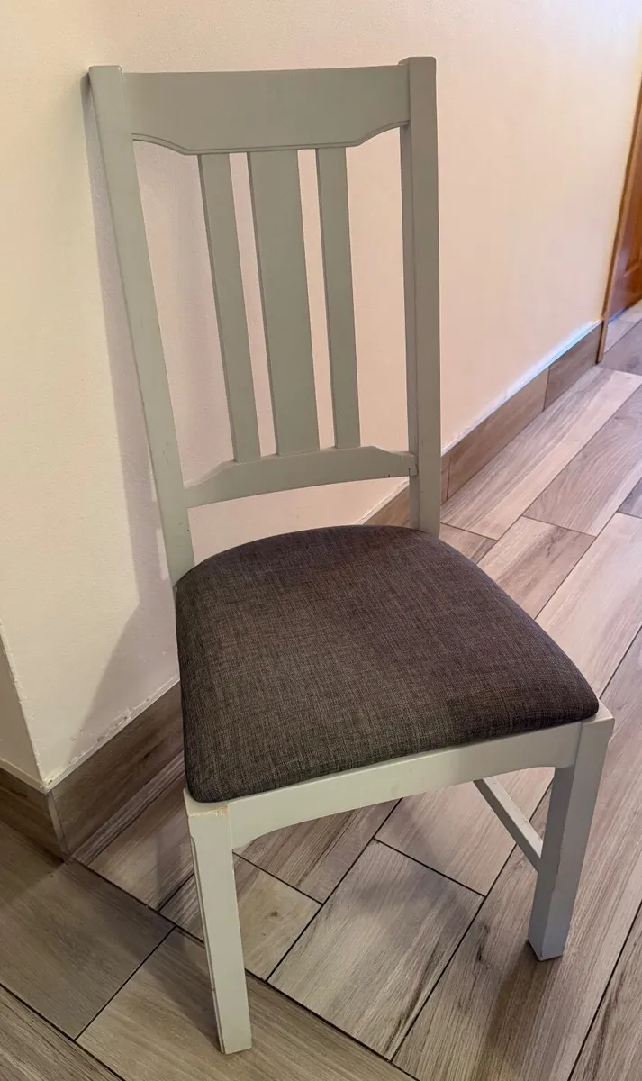 Extendable Dining Table & 4 Chairs - Image 2