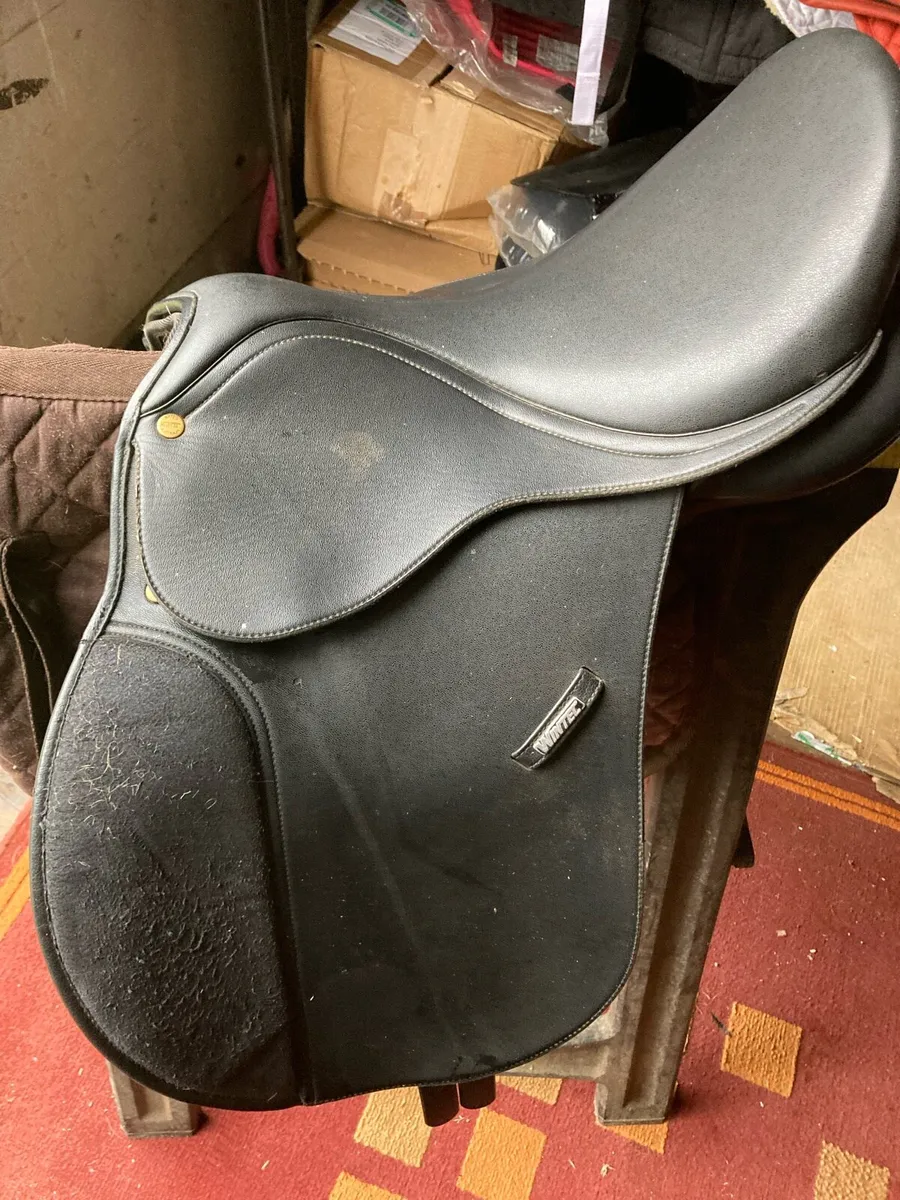 Wintec saddle - Image 4