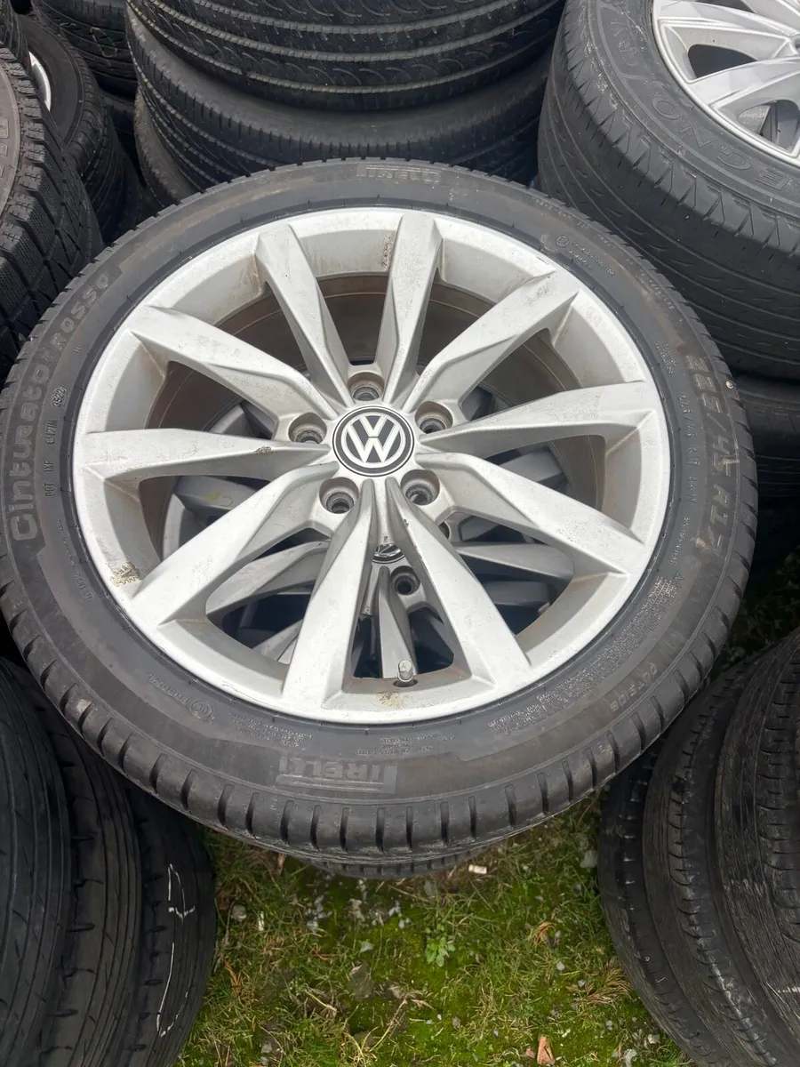 Vw alloys 17” golf Passat caddy - Image 1