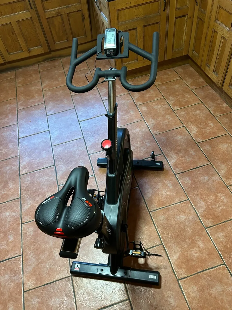 Rotocycle Fusion 2.0 Exercise Spin Bike - Image 3