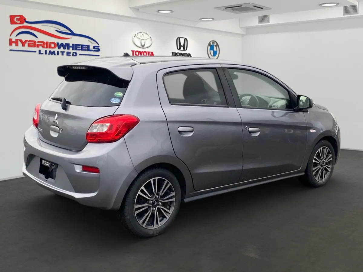 Mitsubishi Mirage 2019 - Image 2