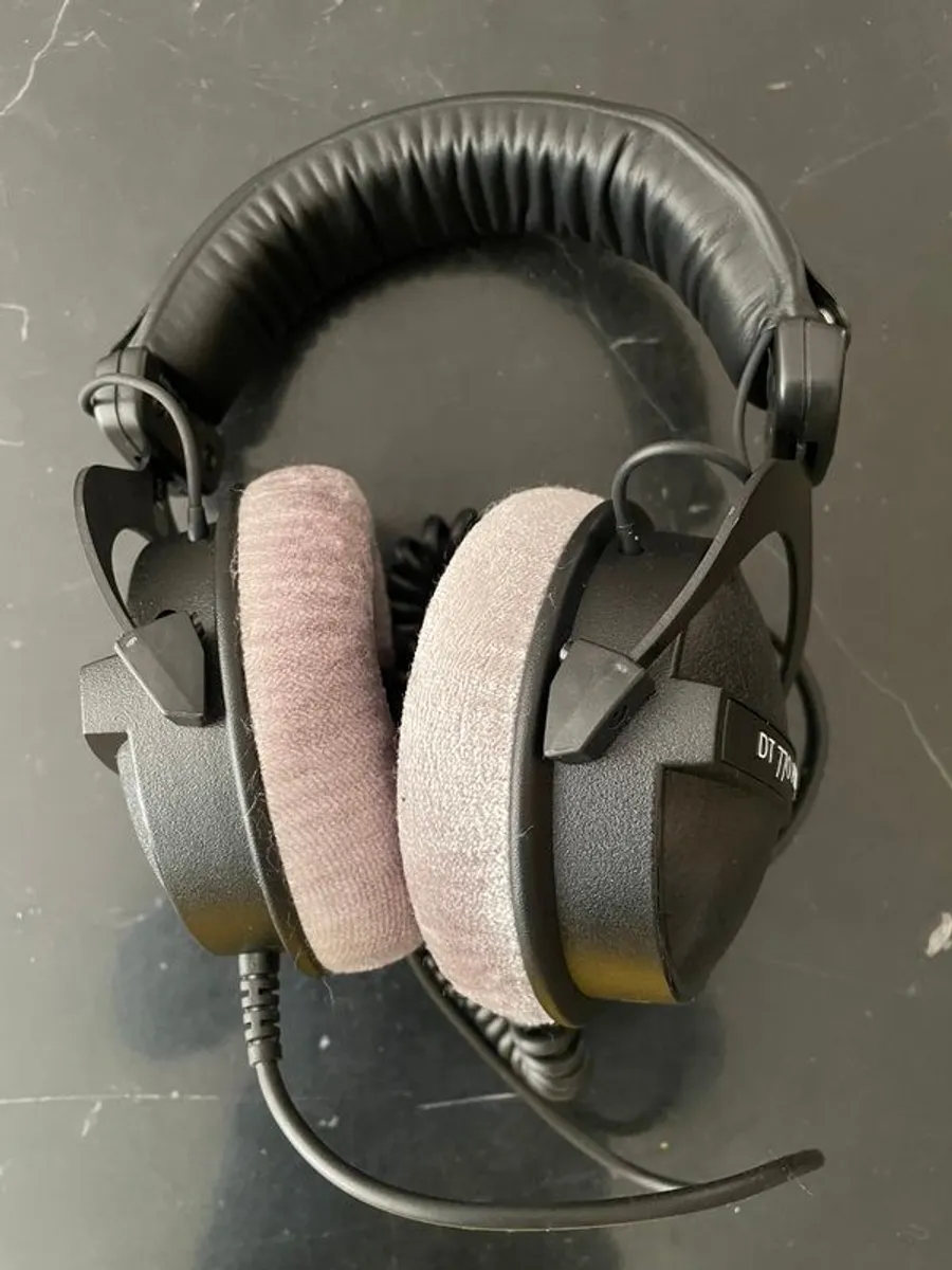 Beyerdynamic DT 770 Pro 250 Ohms - Image 2