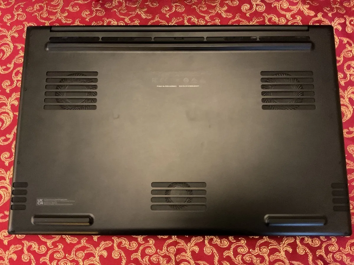 Razer Blade 15-15.6 Inch laptop with RTX 3070ti - Image 3