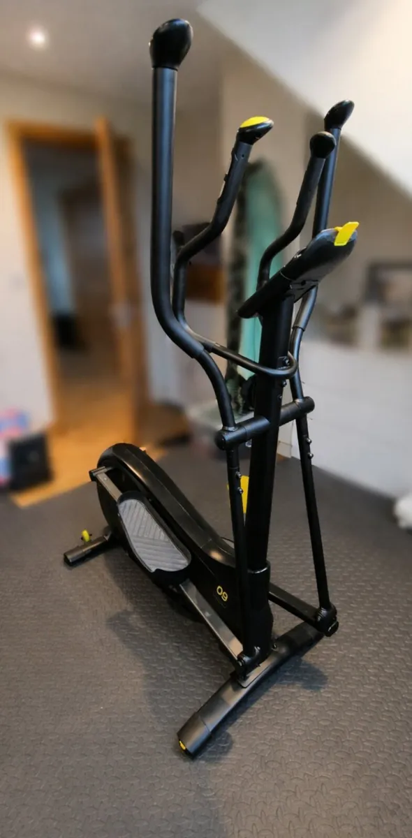 Domyos 520 Self-Powered cross trainer - Image 3