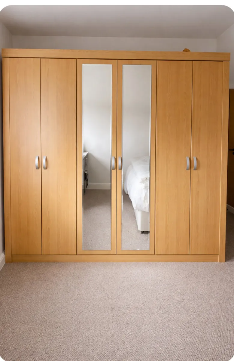 Wardrobe- 3 piece - Image 1