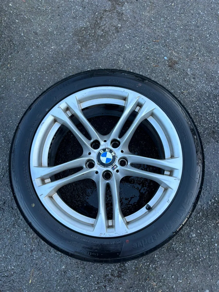 R18 GENUINE Bmw F10 5 series Alloys m-Sport - Image 3