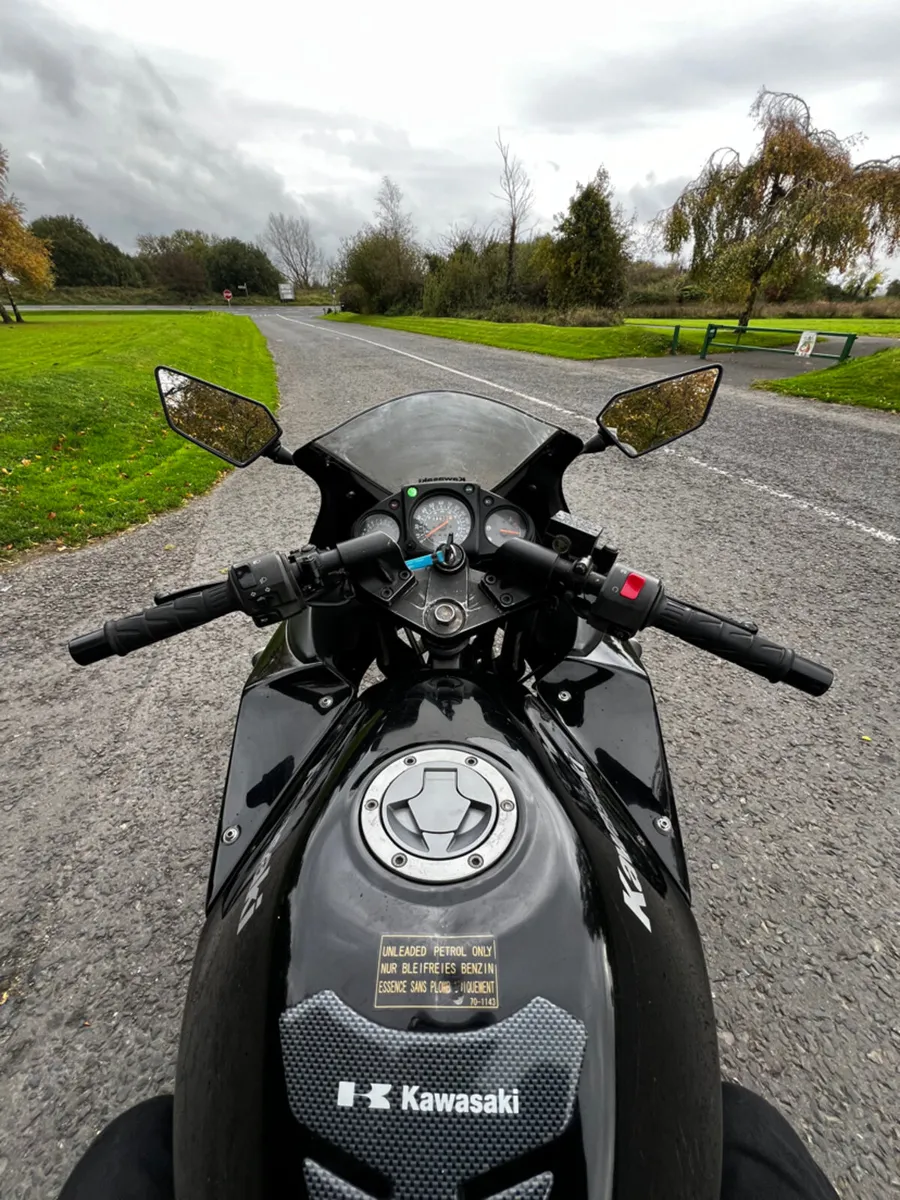 Kawasaki ninja 250r - Image 4