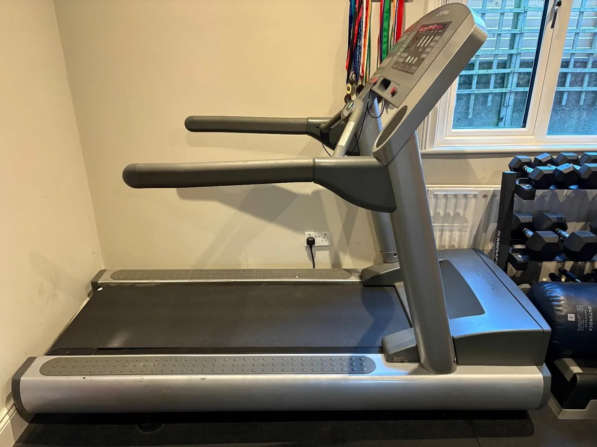 Treadmill - Image 1