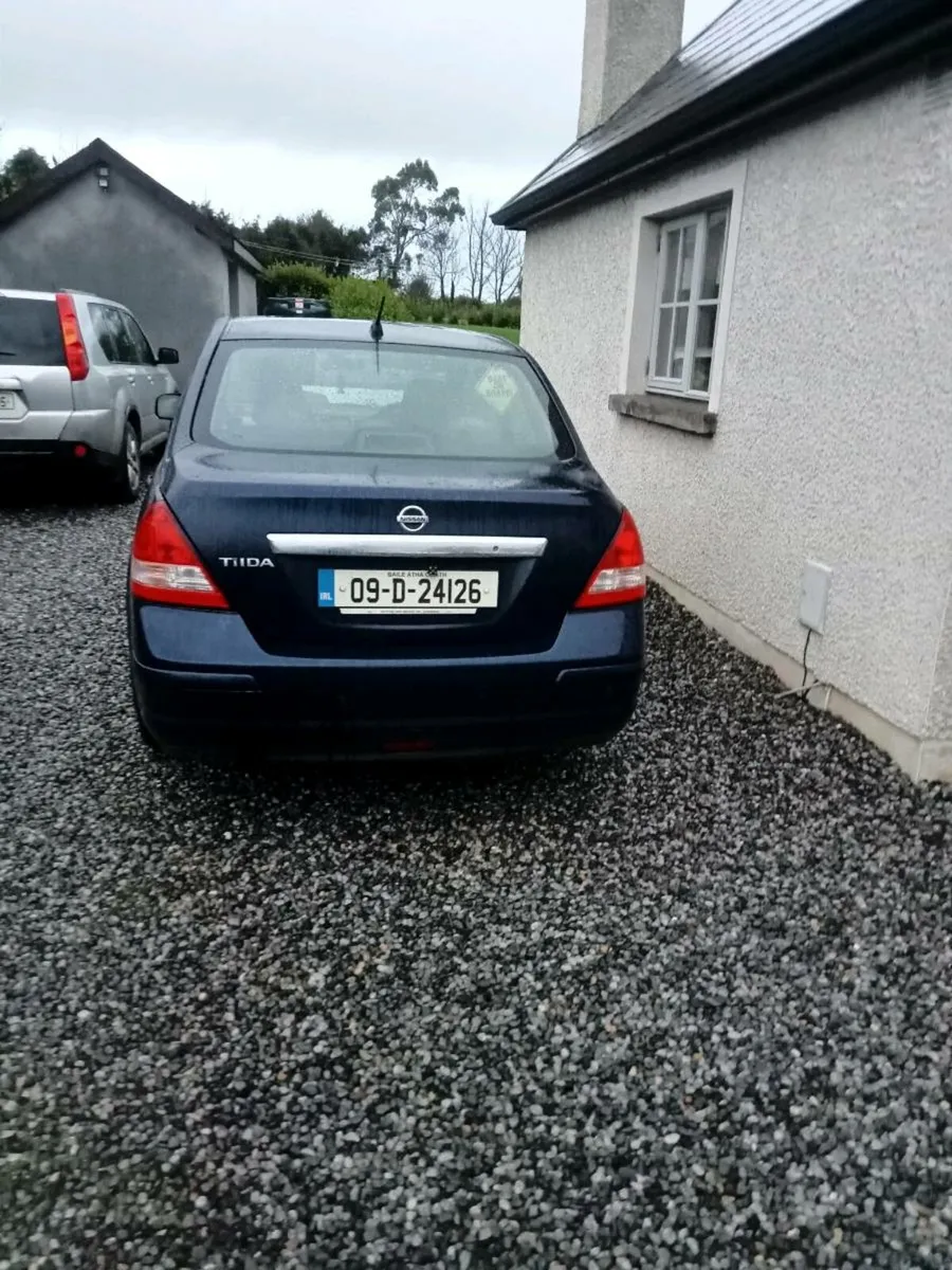 Nissan Tiida 2009 - Image 2
