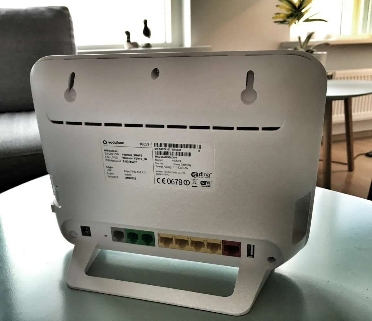 Vodafone HG659 Dual Band Wi‑Fi Router (AC1600) - Image 4