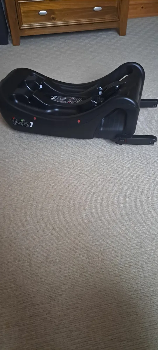 Isofix - Image 1