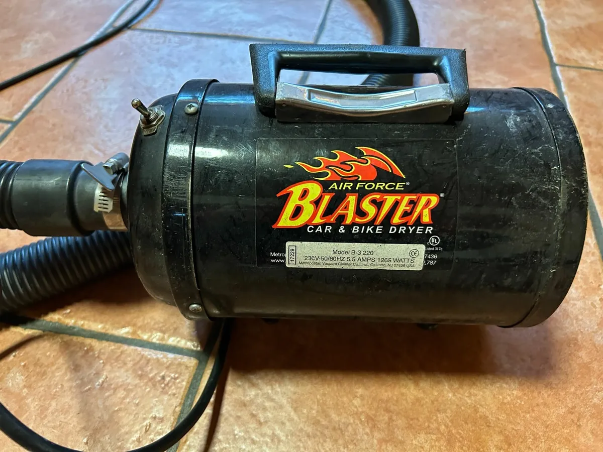 MetroVac Air Force Blaster 4 HP Car Dryer - Image 1