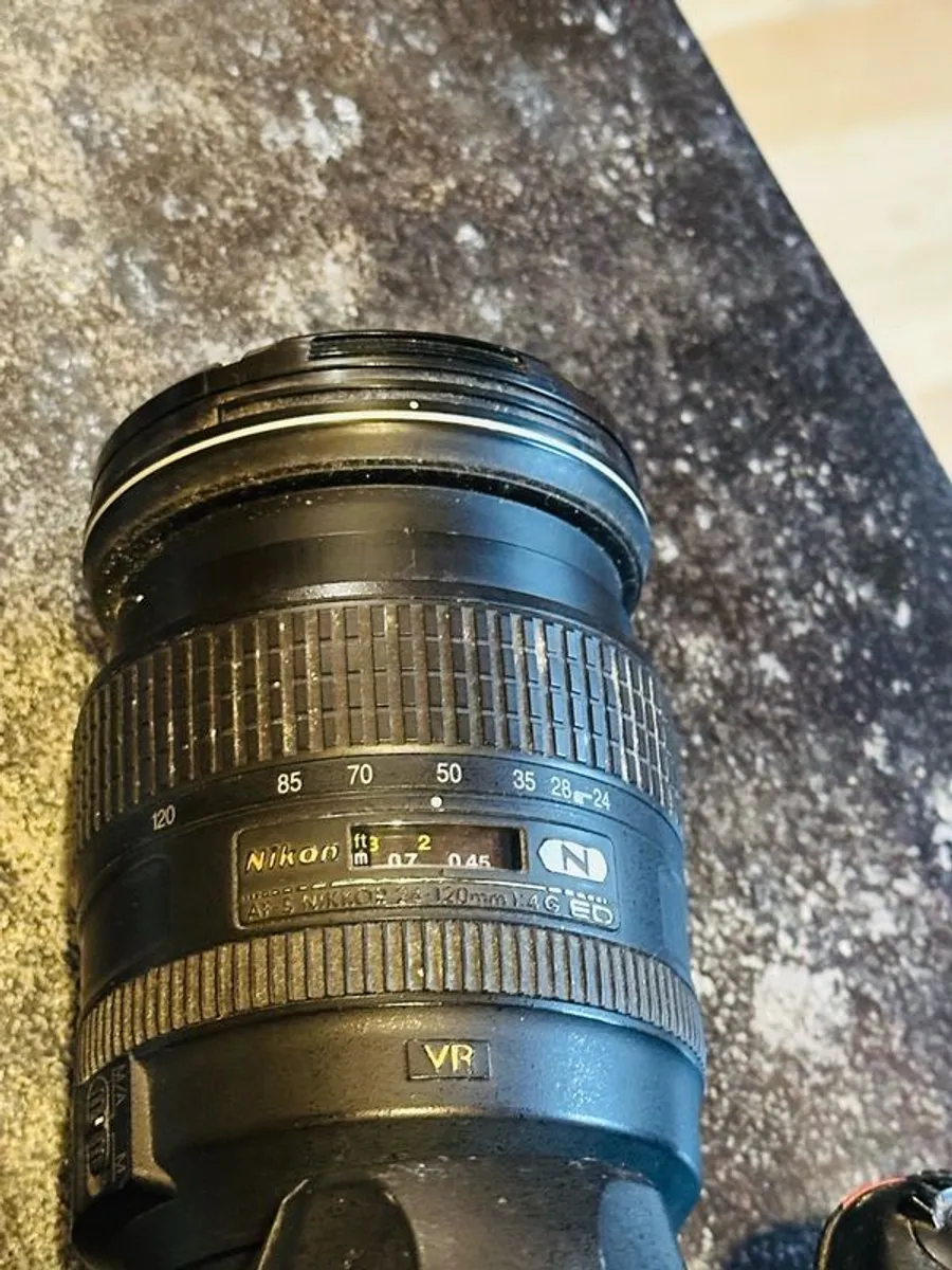 Nikon D850 Full-Frame Camera Kit - Lens, XQD cards & Accessories - Image 3