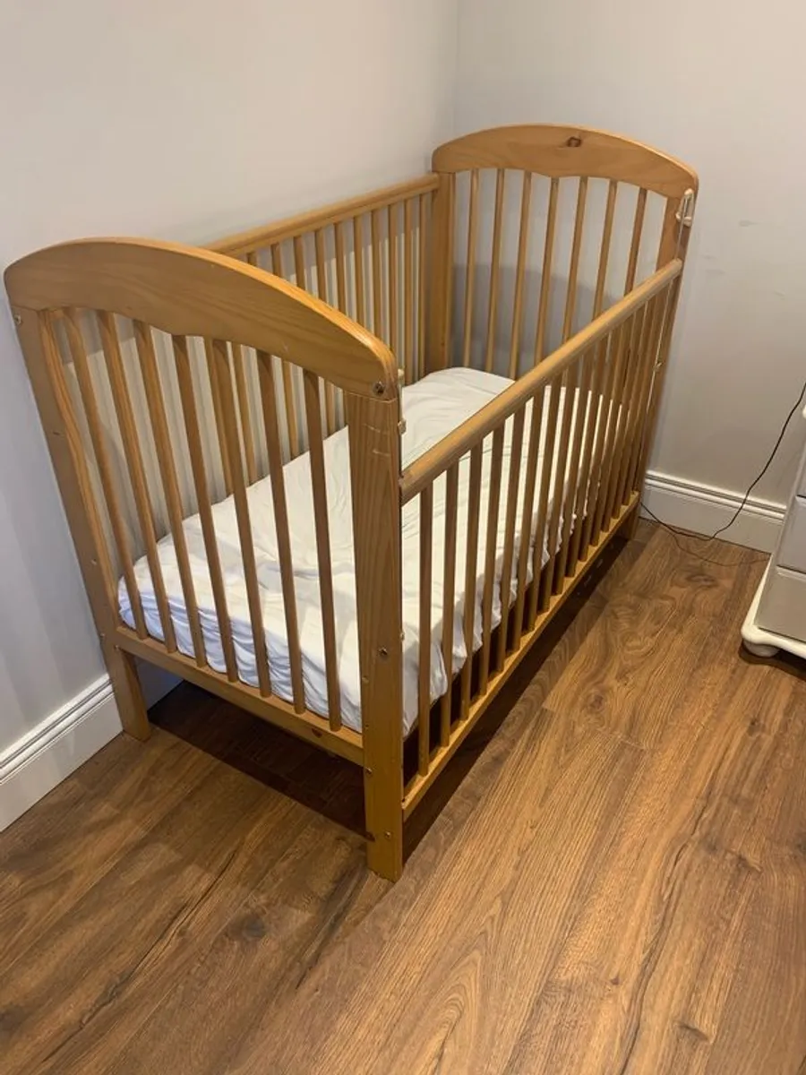 Baby Cot - Image 2