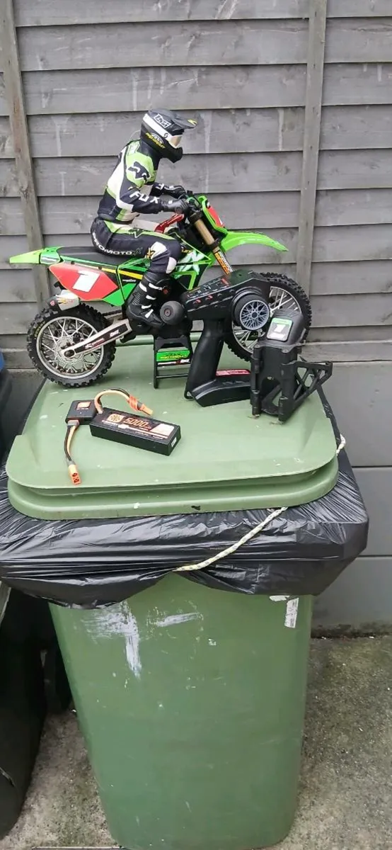 Losi pro moto mx rc motorcycle - Image 4