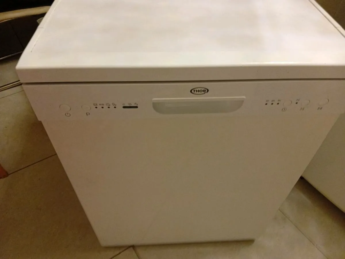 Dishwasher - Image 4