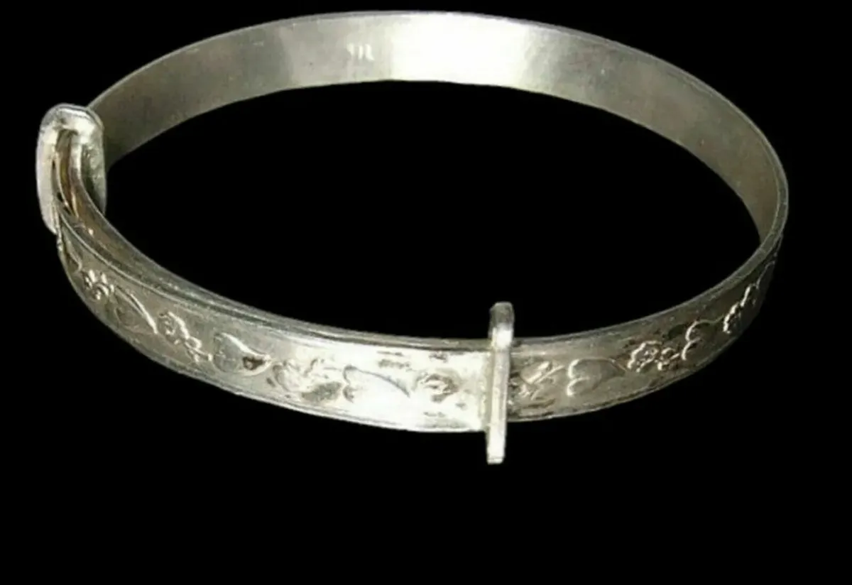 Vintage Hallmarked Silver Baby Bangle - Image 1