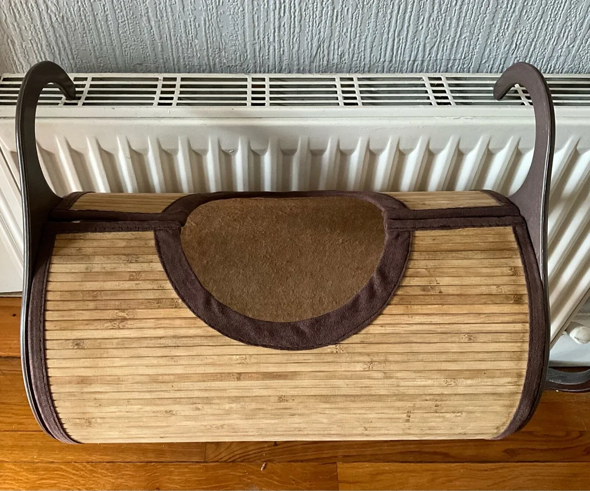 Bamboo Radiator Cat Den - Image 1
