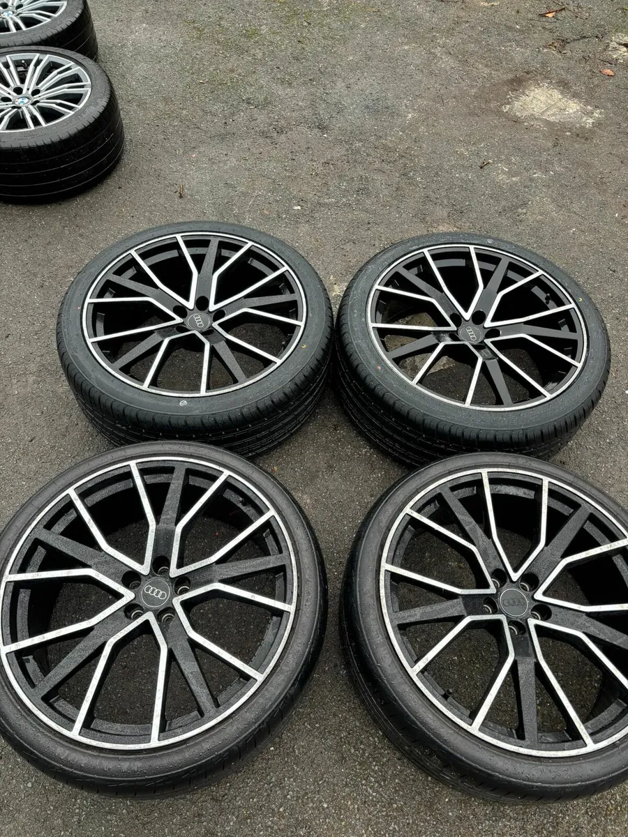 R22 Audi Alloy wheels with tyres. - Image 1