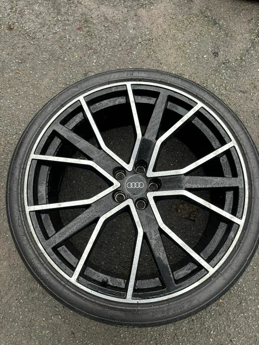 R22 Audi Alloy wheels with tyres. - Image 3
