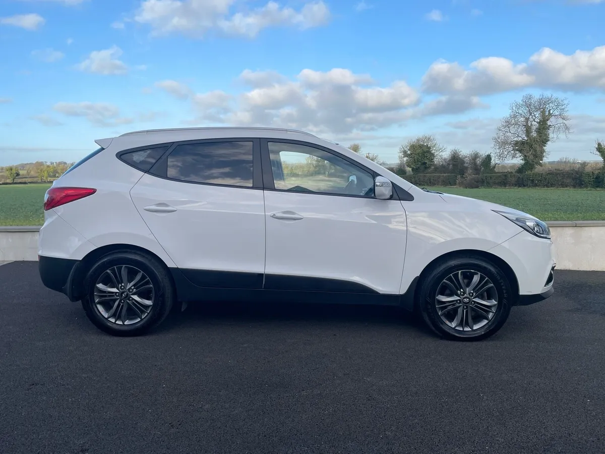 Hyundai ix35 Commercial 4x4 - Image 3