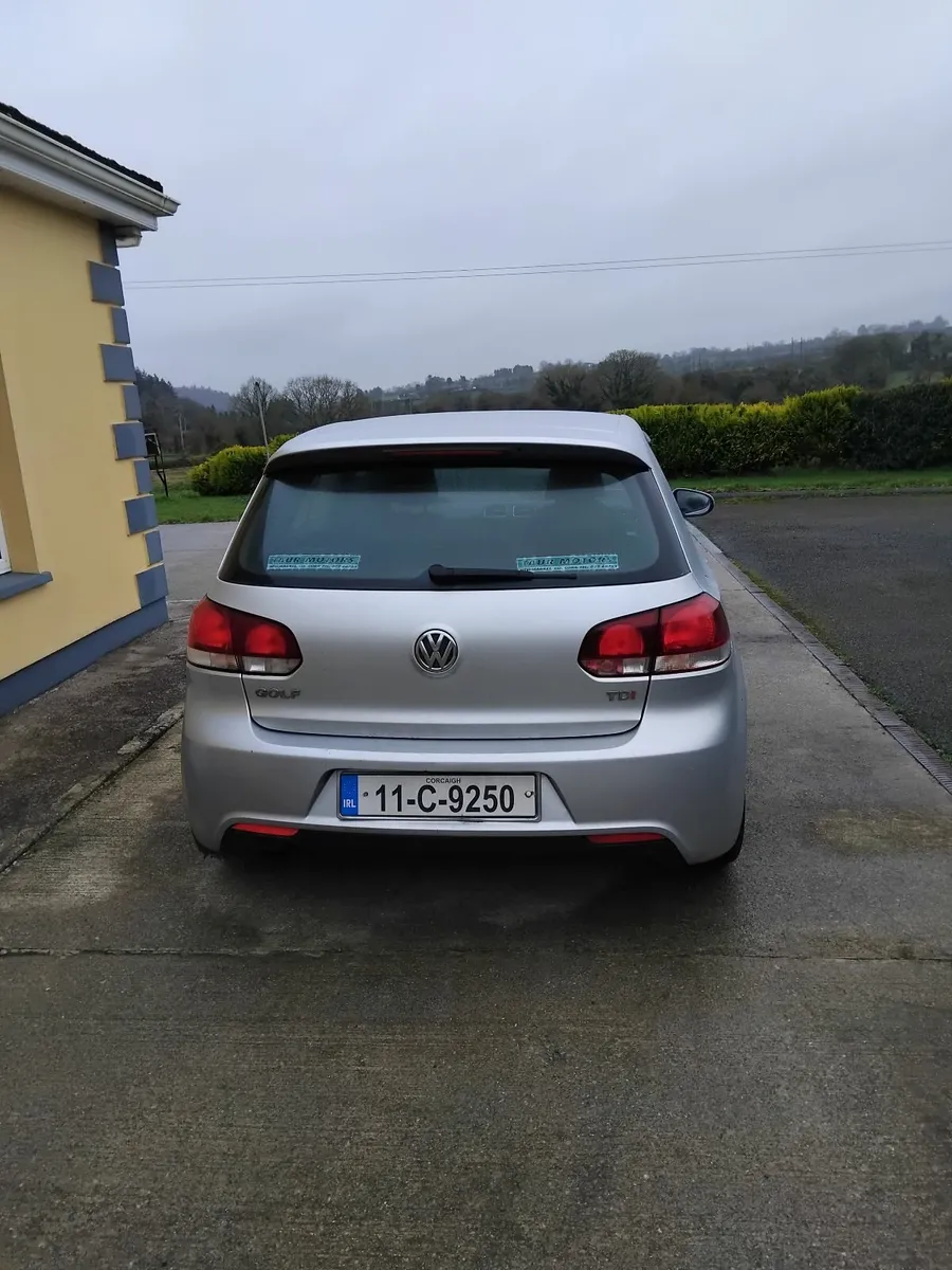Volkswagen Golf 2011 - Image 4