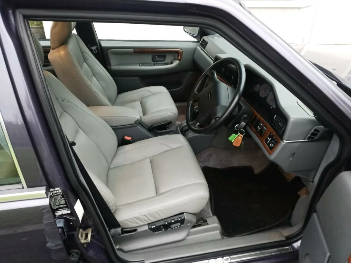 . Volvo 960. Se        +.   Mercedes 190 auto. - Image 3