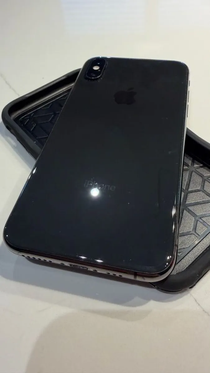 iPhone XS 64GB - Image 4