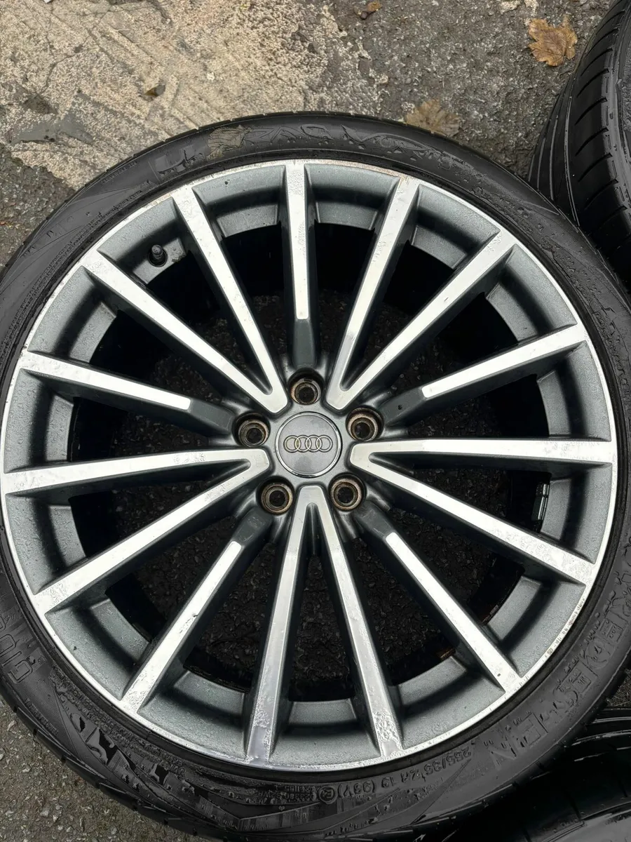 R19 GENUINE Audi A5 S-line alloy wheels - Image 3