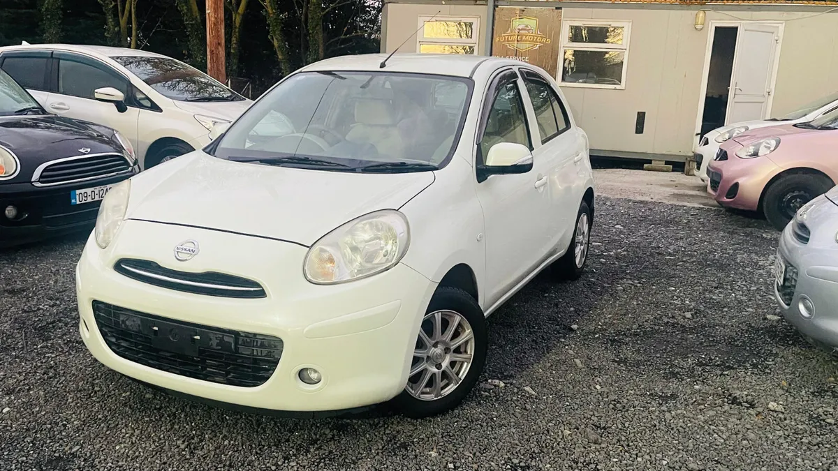 Nissan March 2014 fully automatic - Image 2